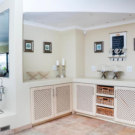 드 켈더스 Whale Waters Self Catering Gansbaai 아파트 외부 사진