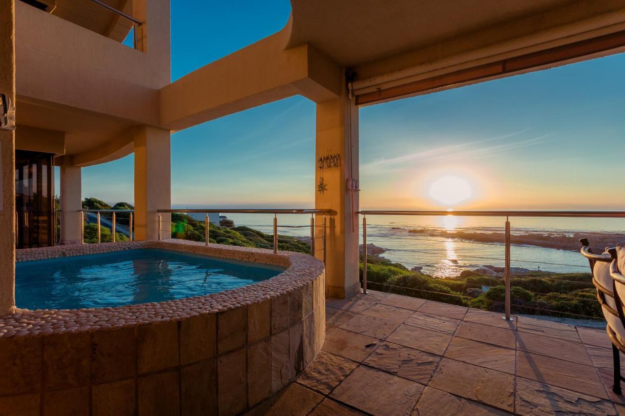 드 켈더스 Whale Waters Self Catering Gansbaai 아파트 외부 사진