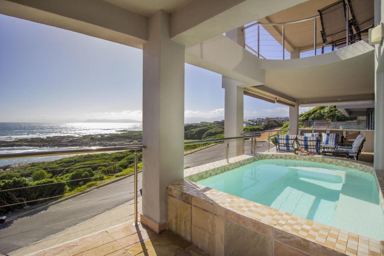 드 켈더스 Whale Waters Self Catering Gansbaai 아파트 외부 사진